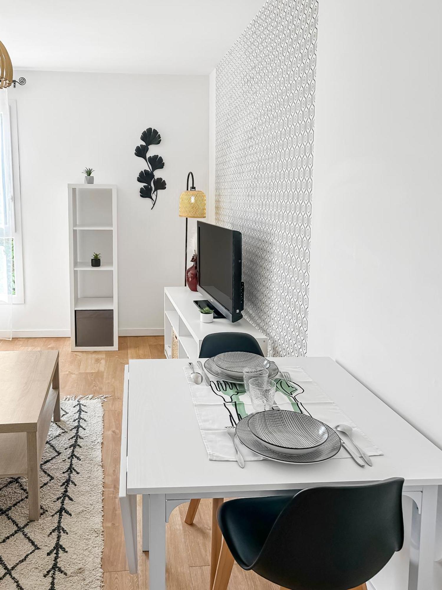 Appartement Lumineux, Wi-Fi Et Parking Prive Niort Zewnętrze zdjęcie